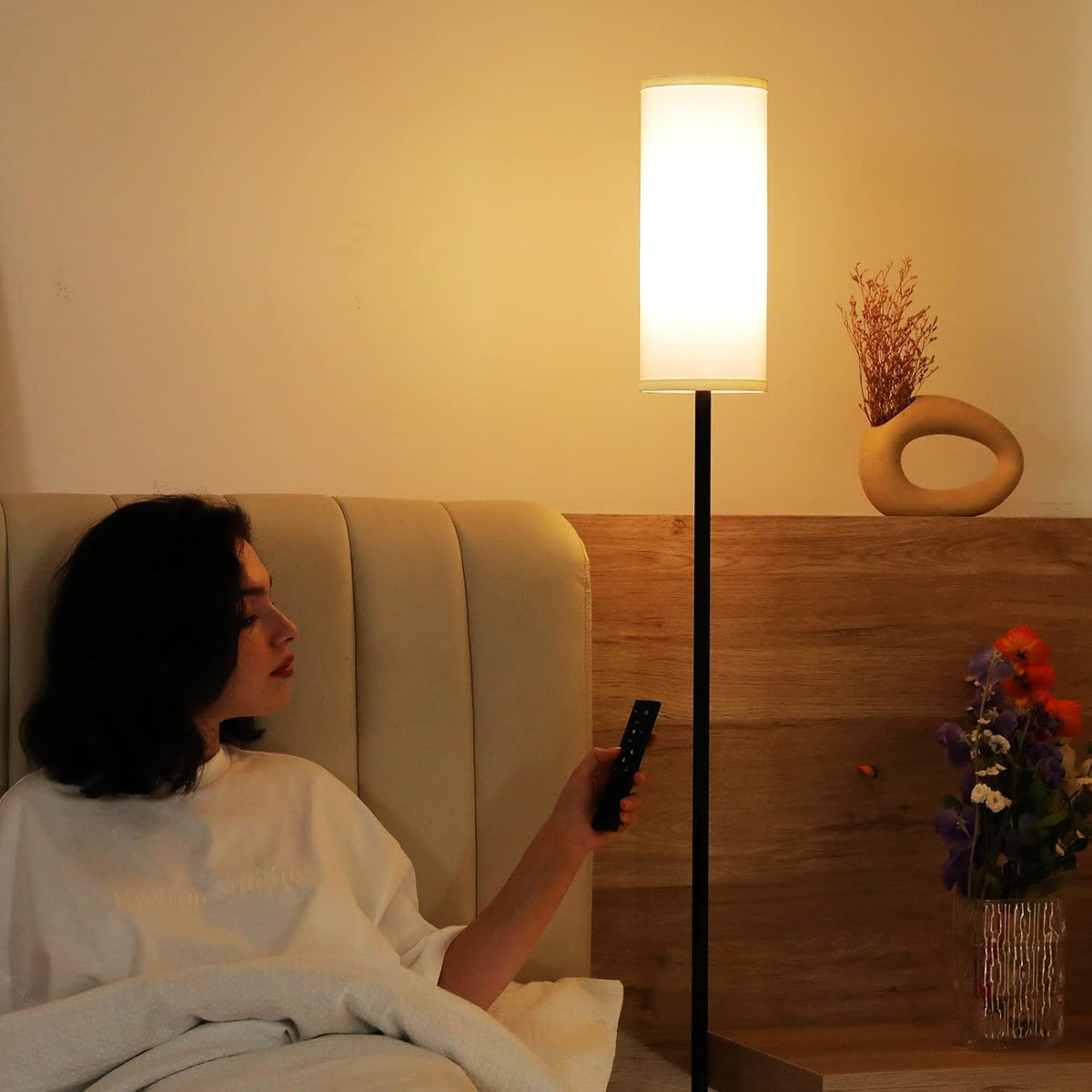 Remote Dimmable Modern Floor Lamp